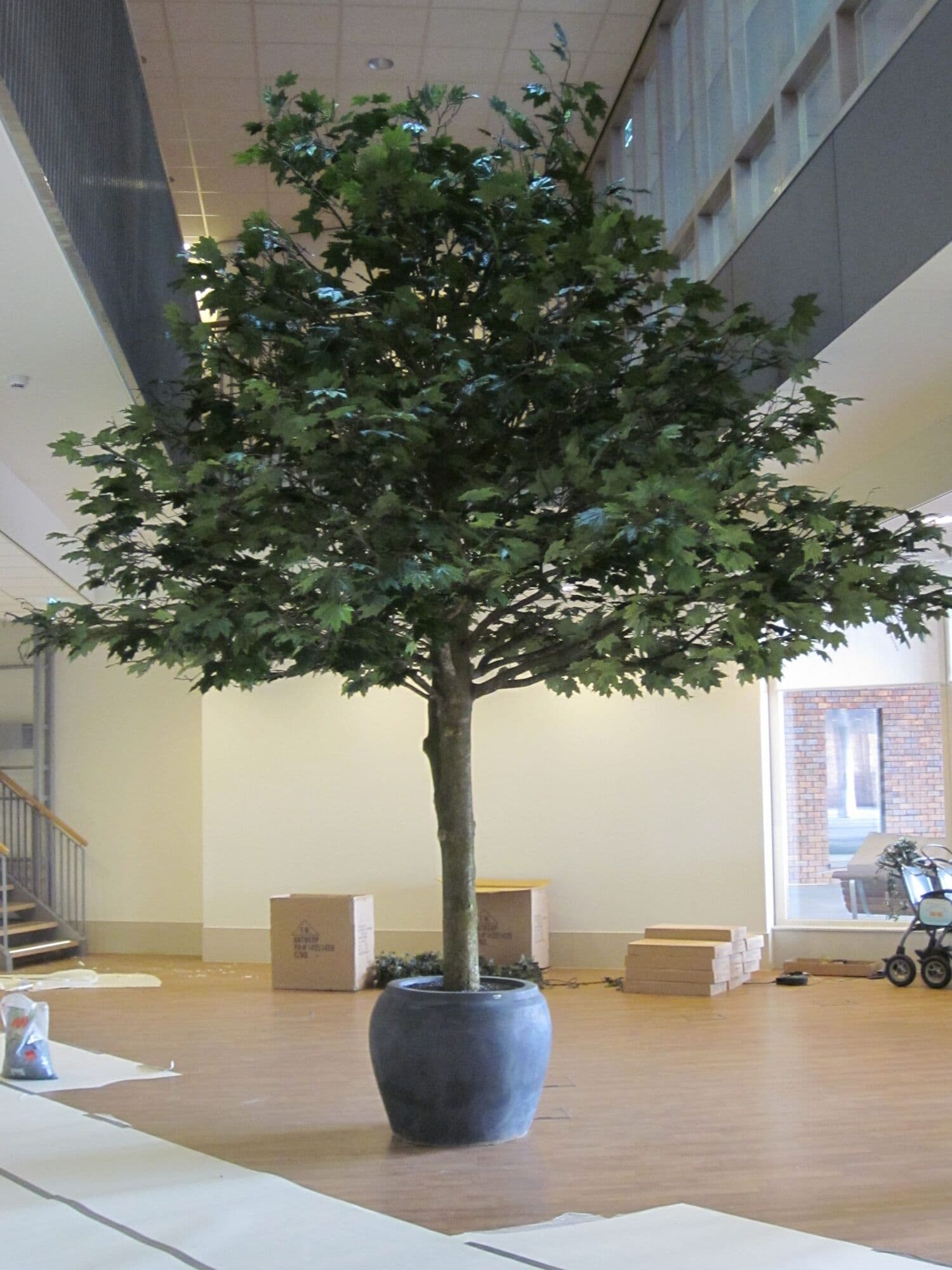 Kunstboom in ziekenhuis Bernhoven, Uden